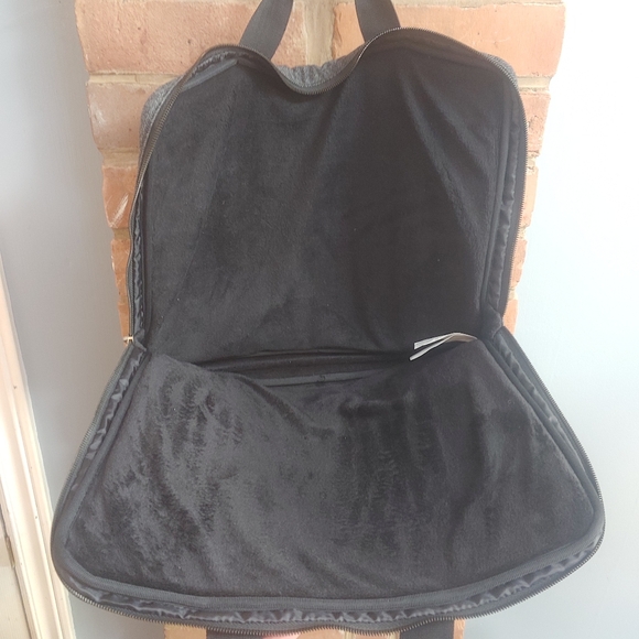 Bugatti laptop sleeve bag for 15.6 inch laptop/tablet in grey herringbone - Picture 5 of 5